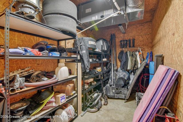 11286 Vfw Road, Eaton Rapids, MI 48827