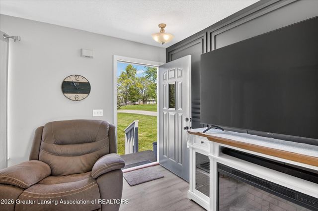 11286 Vfw Road, Eaton Rapids, MI 48827
