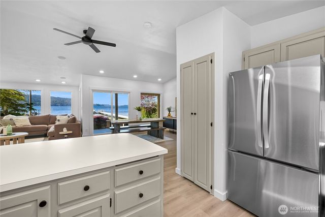 3187 Northshore Road, Bellingham, WA 98226
