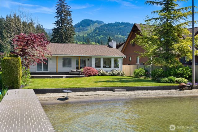 3187 Northshore Road, Bellingham, WA 98226