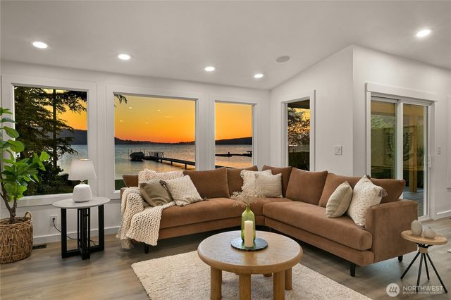 3187 Northshore Road, Bellingham, WA 98226