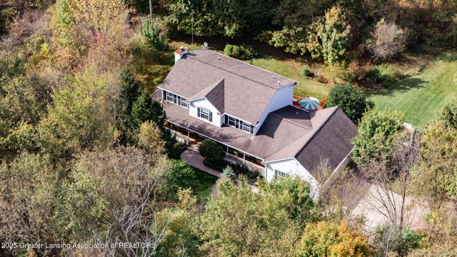 5525 N Williamston Road, Williamston, MI 48895