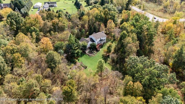 5525 N Williamston Road, Williamston, MI 48895