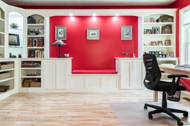 5525 N Williamston Road, Williamston, MI 48895