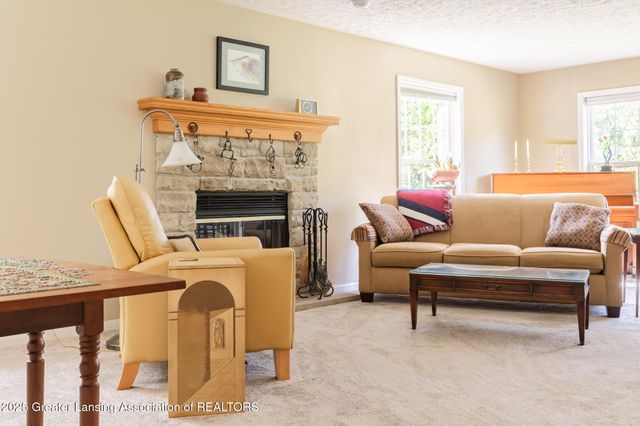 5525 N Williamston Road, Williamston, MI 48895