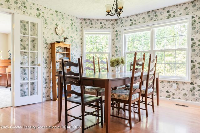 5525 N Williamston Road, Williamston, MI 48895