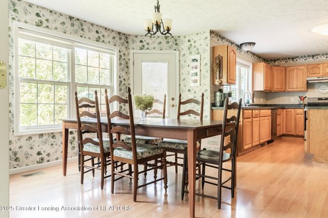 5525 N Williamston Road, Williamston, MI 48895