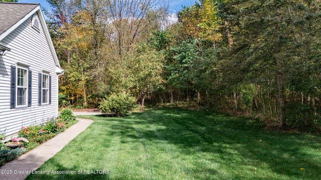 5525 N Williamston Road, Williamston, MI 48895