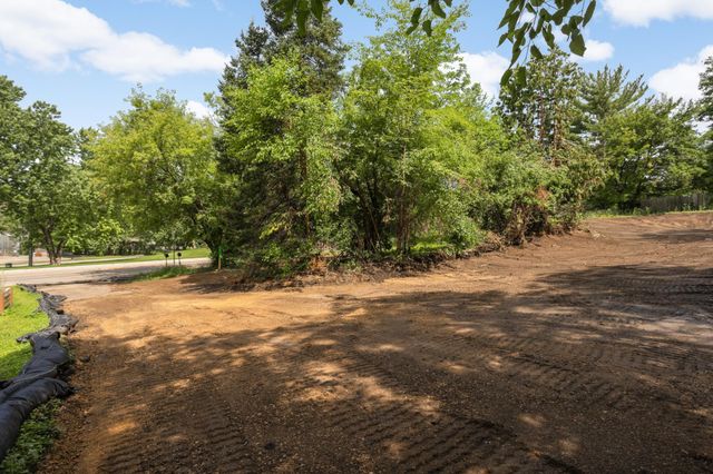 14019 Excelsior Boulevard, Minnetonka, MN 55345