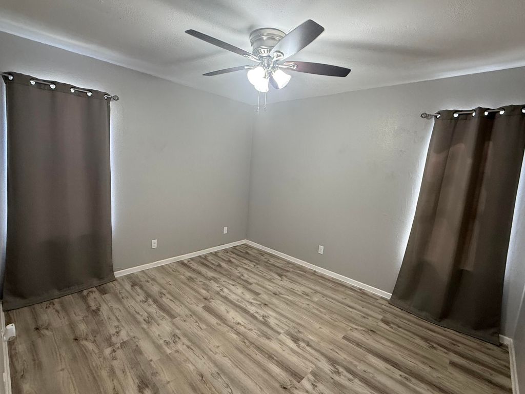 Image 11 of property listing at 3317 Ridgemar Drive, San Angelo, TX 76903
