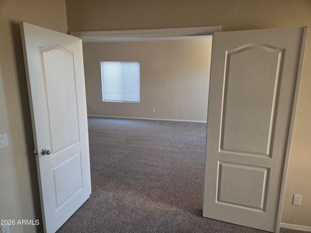 14195 W HEARN Road, Surprise, AZ 85379