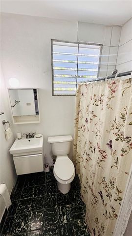 Calle 232 COUNTRY CLUB JF-34, Carolina, PR 00982
