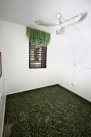 Calle 232 COUNTRY CLUB JF-34, Carolina, PR 00982
