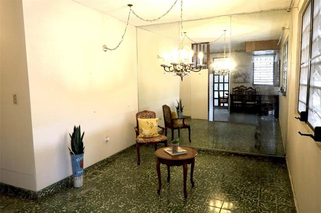 Calle 232 COUNTRY CLUB JF-34, Carolina, PR 00982