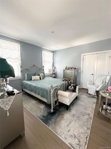 311 Marina Pointe Drive, East Rockaway, NY 11518