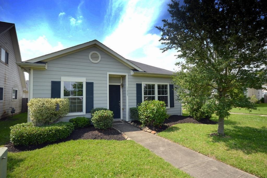 11923 Prior Park Drive, Houston, TX 77047