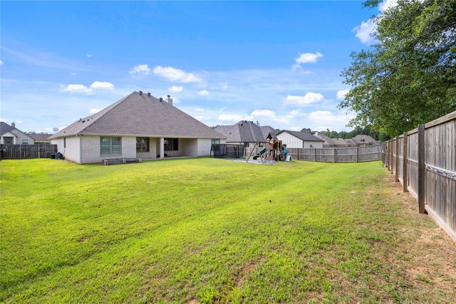 113 Saddle Brook Circle, Hallsville, TX 75650