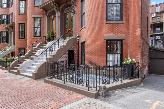 194 West Brookline Street 1, Boston, MA 02118