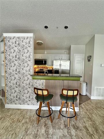 531 Ivy Glen Drive, Winston-salem, NC 27127