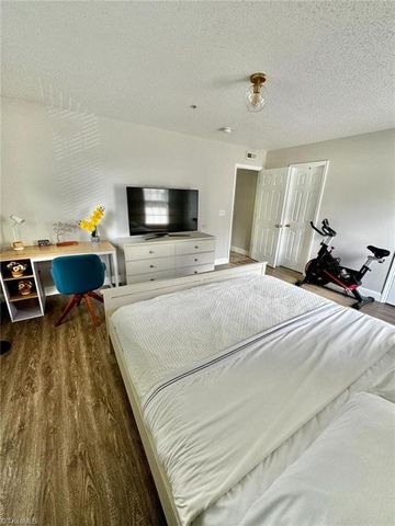 531 Ivy Glen Drive, Winston-salem, NC 27127