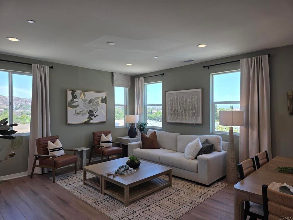 Image 1 of property listing at 7610 Quest Lane, Santee, CA 92071
