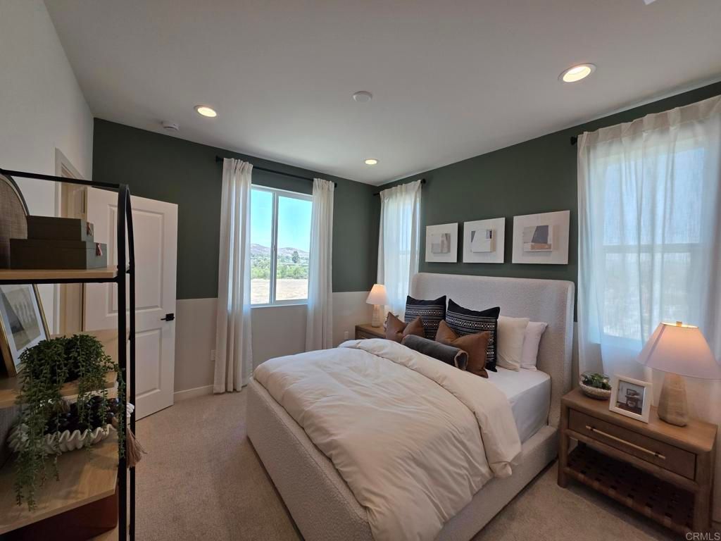 Image 6 of property listing at 7610 Quest Lane, Santee, CA 92071
