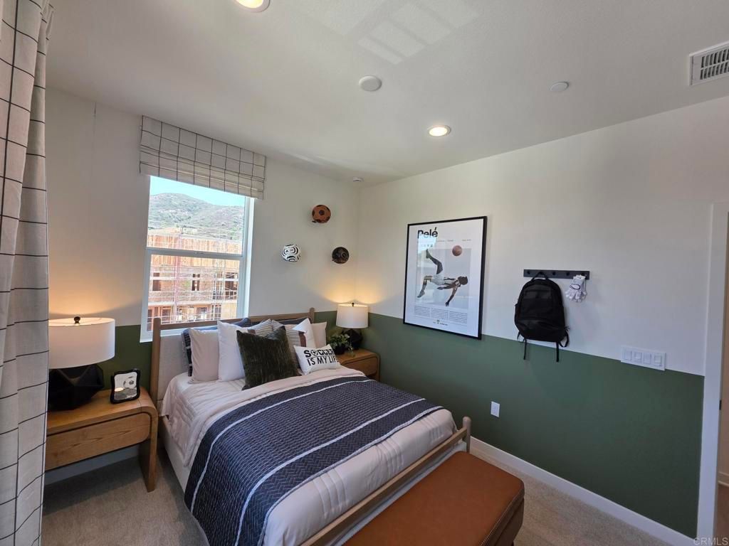 Image 7 of property listing at 7610 Quest Lane, Santee, CA 92071