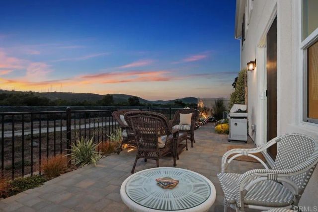 741 Kingbird Loop, Oceanside, CA 92058