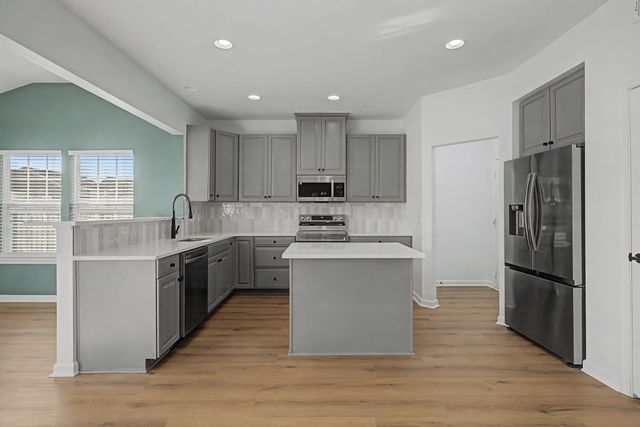 2815 Leatherwood Dr, Murfreesboro, TN 37128