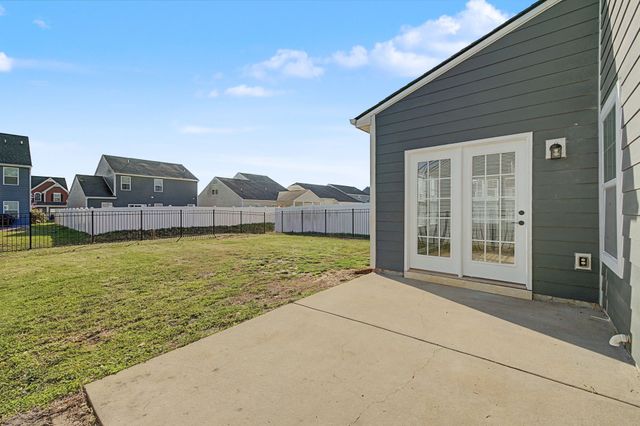 2815 Leatherwood Dr, Murfreesboro, TN 37128