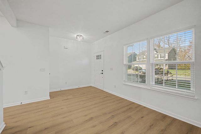 2815 Leatherwood Dr, Murfreesboro, TN 37128