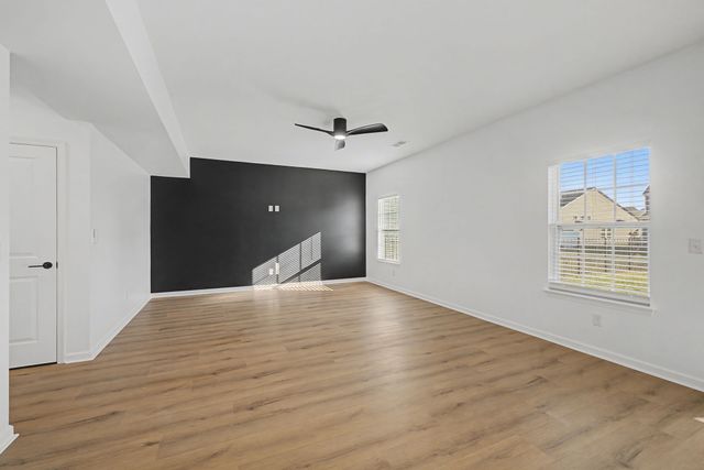 2815 Leatherwood Dr, Murfreesboro, TN 37128