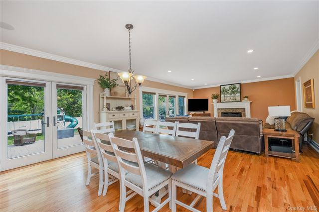 154A Stony Hollow Road, Greenlawn, NY 11740