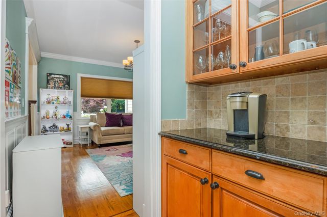 154A Stony Hollow Road, Greenlawn, NY 11740