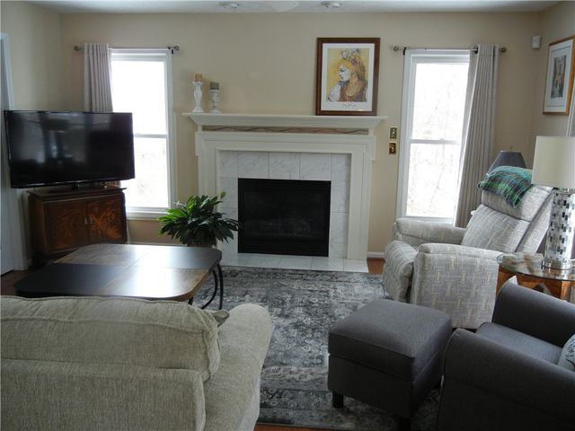 1159 Channing Woods Dr Drive, Webster, NY 14580
