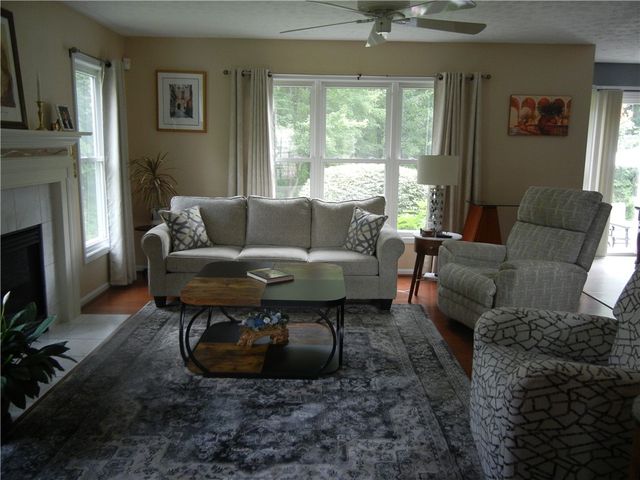 1159 Channing Woods Dr Drive, Webster, NY 14580