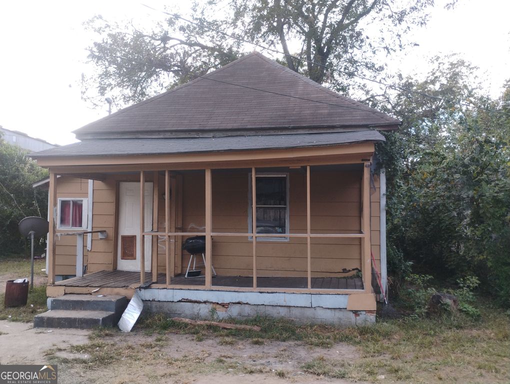 21 Henry Way Street, Hawkinsville, GA 31036