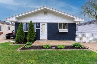 19631 Macel Street, Roseville, MI 48066