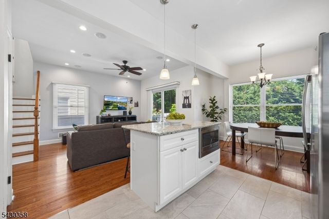 13 Edgar St, Summit City, NJ 07901