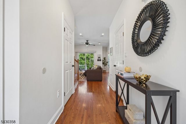 13 Edgar St, Summit City, NJ 07901