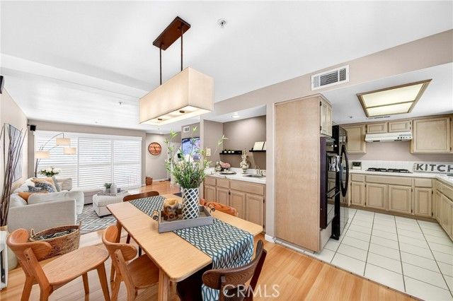 5342 Bishop, Cypress, CA 90630