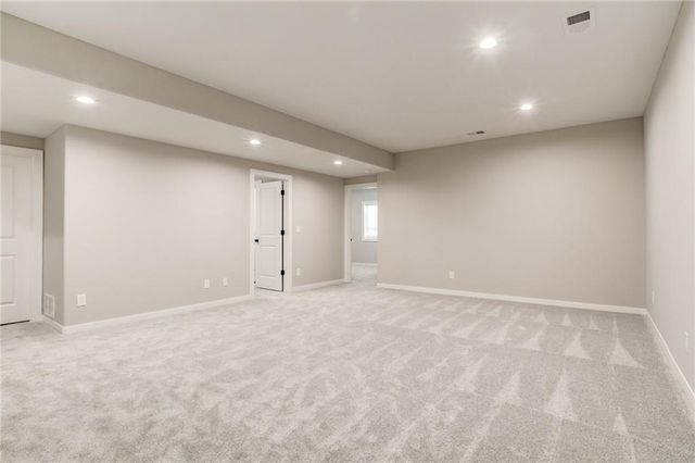 18722 W 169th Terrace, Olathe, KS 66062