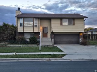 3876 S BURNINGHAM DR, West Valley City, UT 84119