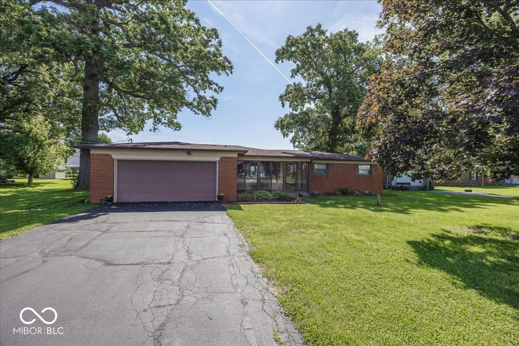 4525 N County Road 1000 E, Brownsburg, IN 46112