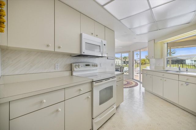 367 ARDENWOOD DRIVE, Englewood, FL 34223