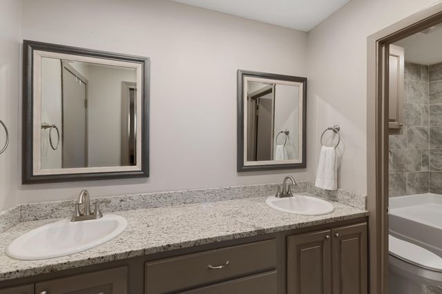 34 Country Park Cir., Petal, MS 39465