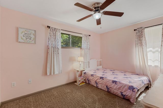 34 Country Park Cir., Petal, MS 39465