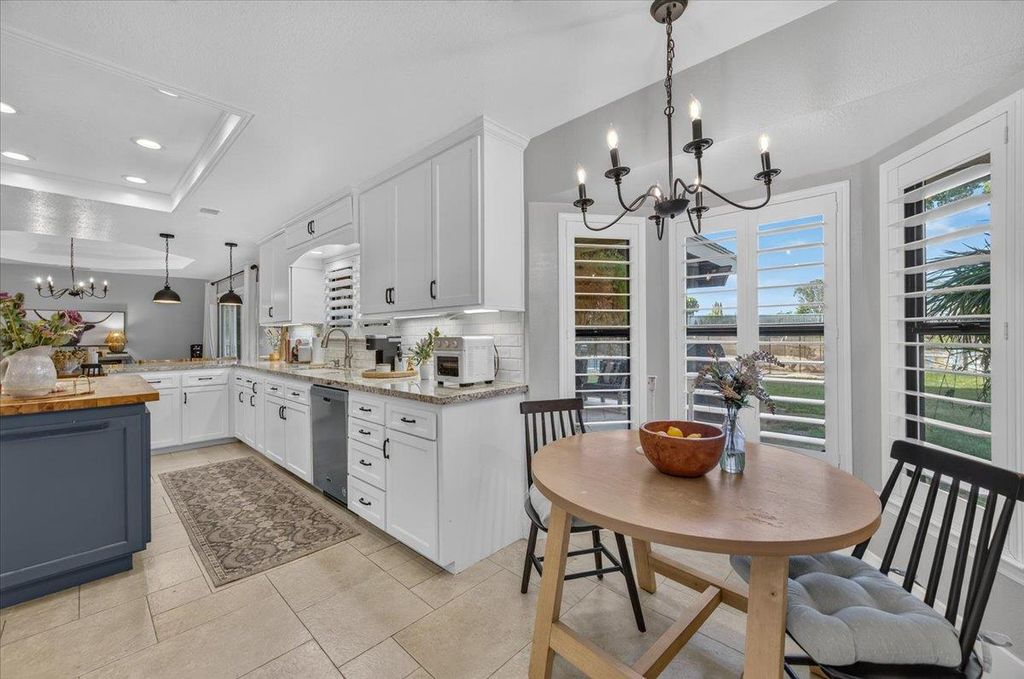 Image 12 of property listing at 6668 Forrestal Avenue, Clovis, CA 93619