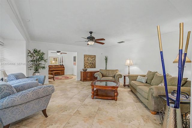 14975 SW 89th Avenue, Palmetto Bay, FL 33176