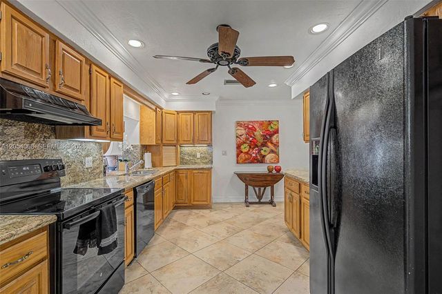 14975 SW 89th Avenue, Palmetto Bay, FL 33176